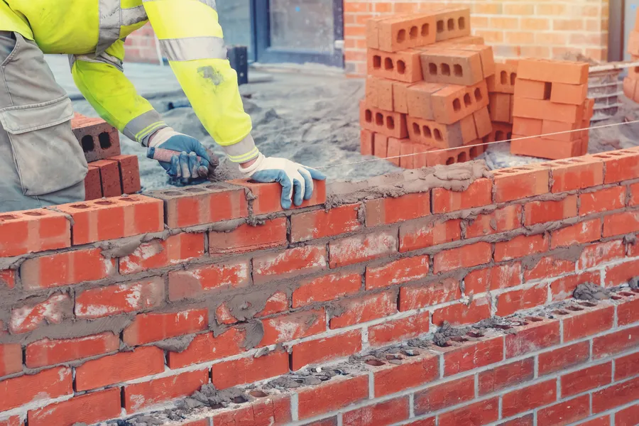 How Skilled Masonry Improves The Strength Of Brick Structures in Bronx, NY